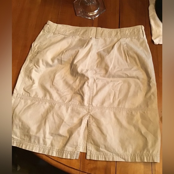 JONES New York Signature mini skirt in Size 12 - Picture 3 of 3